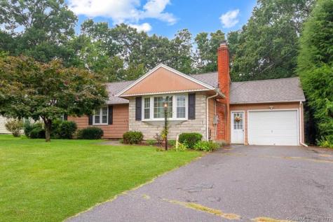 157 Fleetwood Road Bristol CT 06010