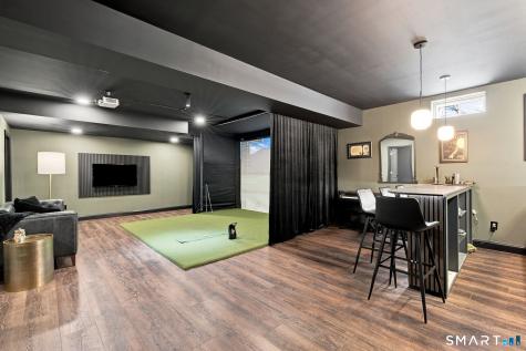 78 Oakwood Circle Plainville CT 06062