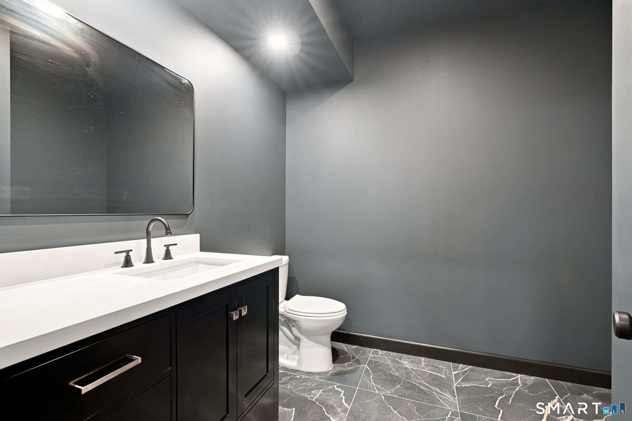 78 Oakwood Circle Plainville CT 06062