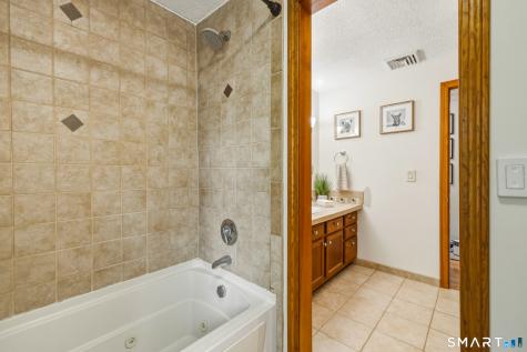 20 Bartman Road Haddam CT 06441