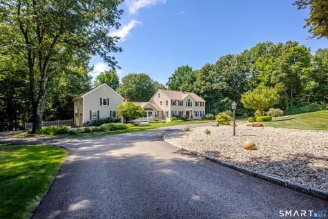 31 Cedar Grove Road Southbury CT 06488