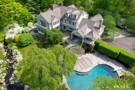 1218 Smith Ridge Road New Canaan CT 06840