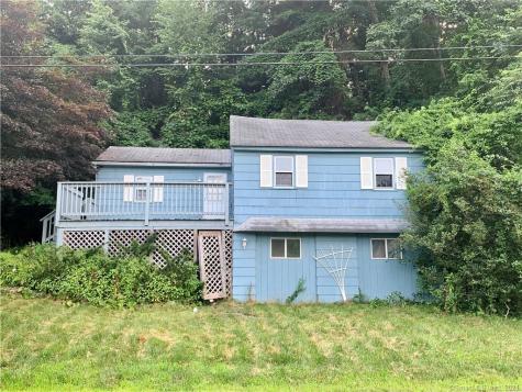 75 Lake Shore Drive Middlebury CT 06762