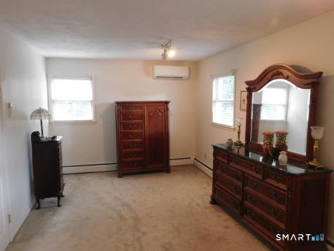 12 Rozum Circle Prospect CT 06712