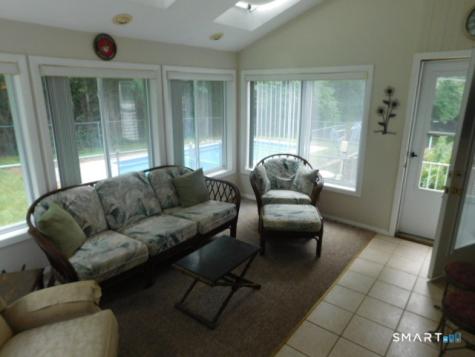 12 Rozum Circle Prospect CT 06712