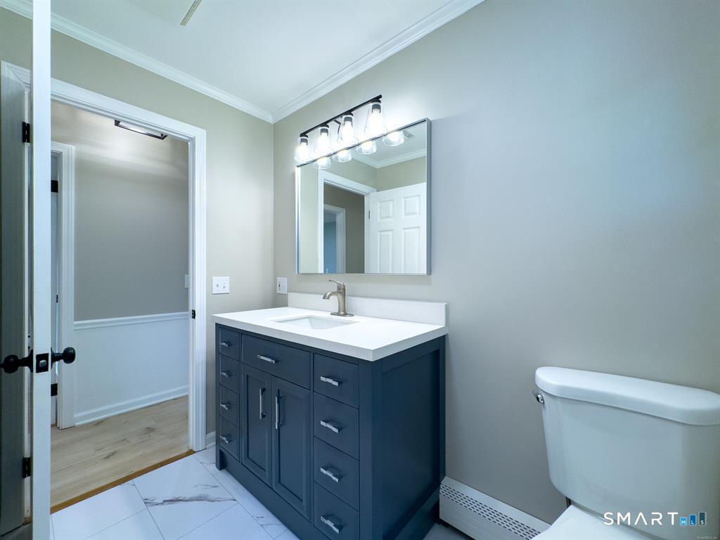 32 Kaynor Drive Waterbury CT 06708