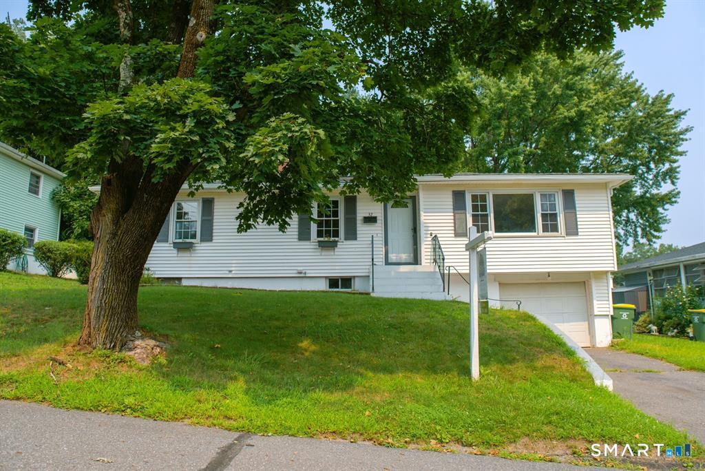 32 Kaynor Drive Waterbury CT 06708