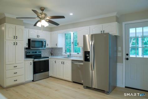 32 Kaynor Drive Waterbury CT 06708