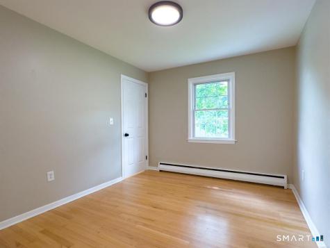 32 Kaynor Drive Waterbury CT 06708