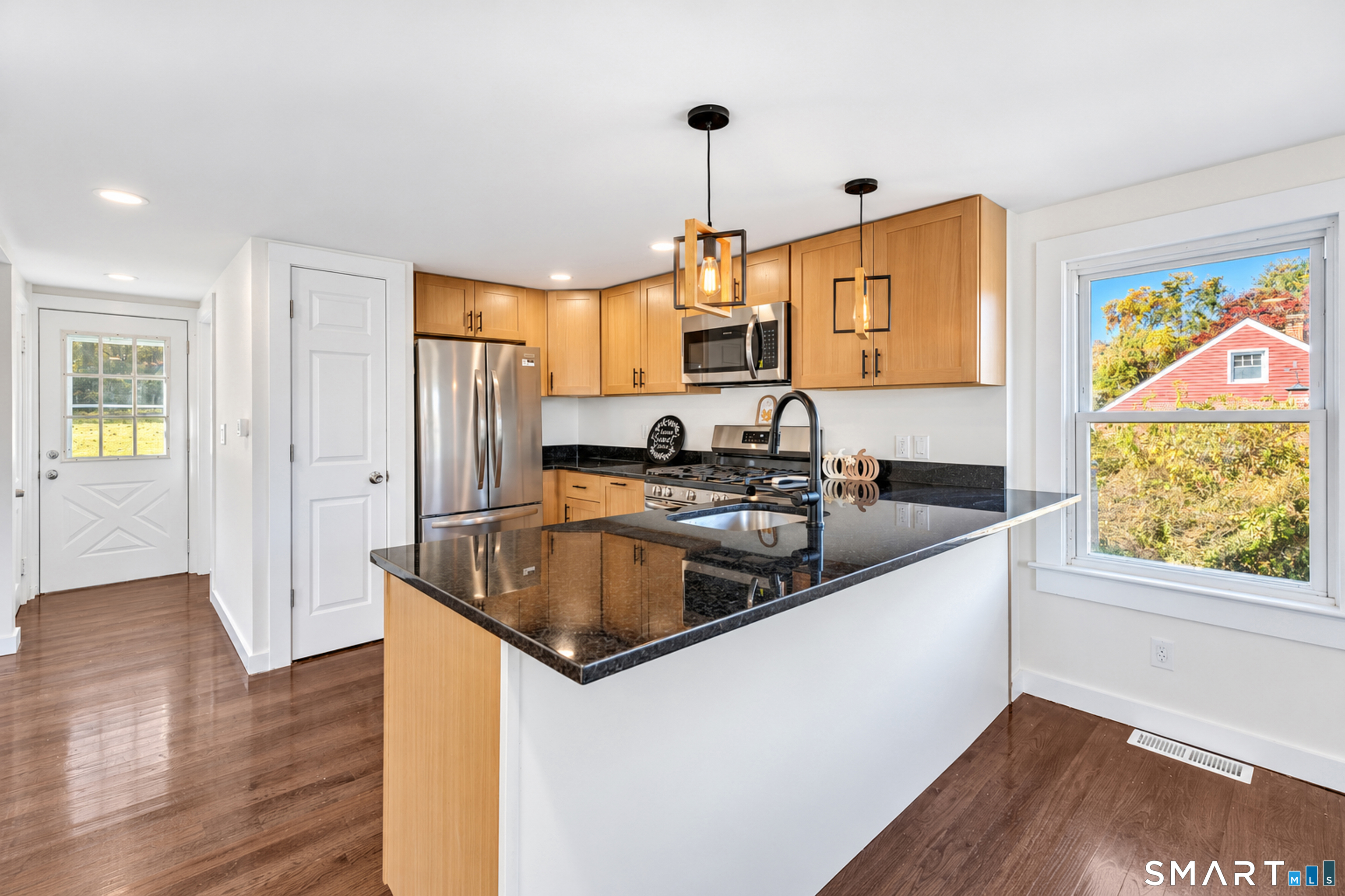 292 Old Colchester Road Montville CT 06382
