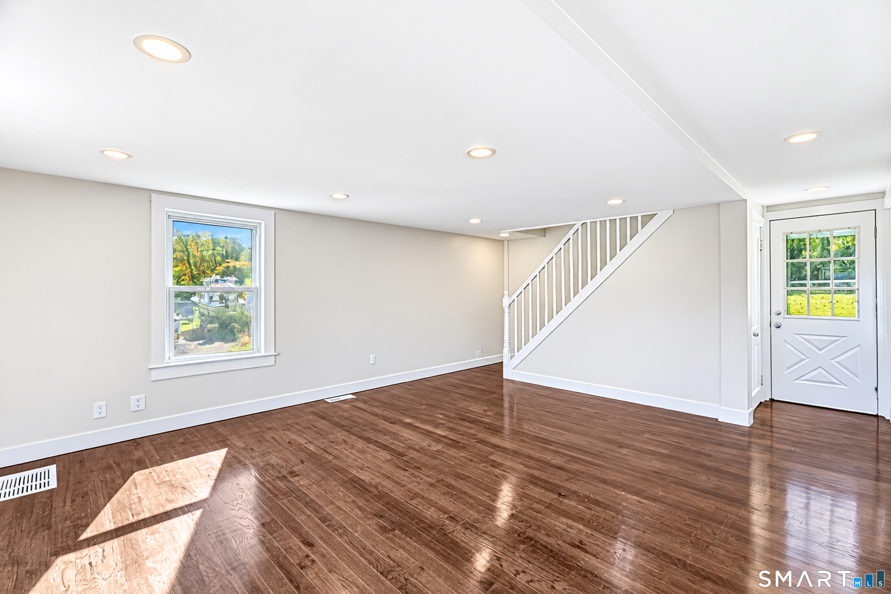 292 Old Colchester Road Montville CT 06382