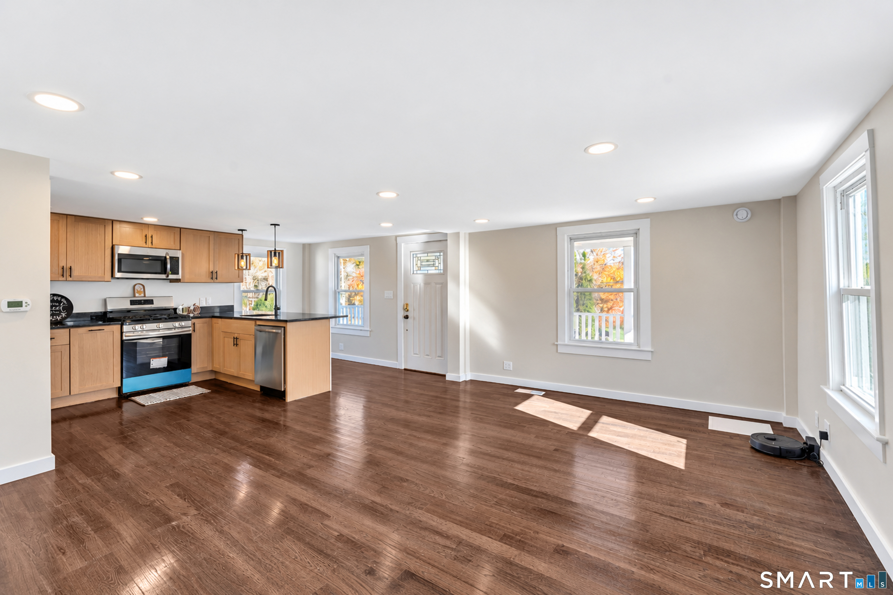 292 Old Colchester Road Montville CT 06382