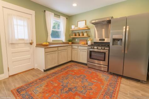 132 Grove Street Putnam CT 06260