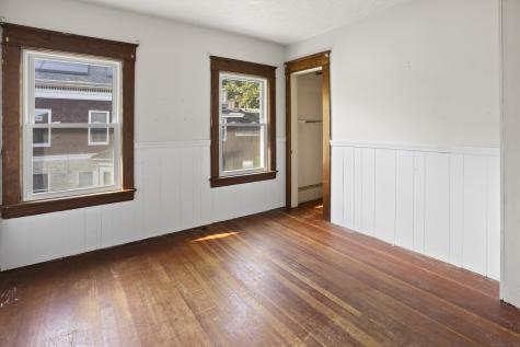 132 Grove Street Putnam CT 06260