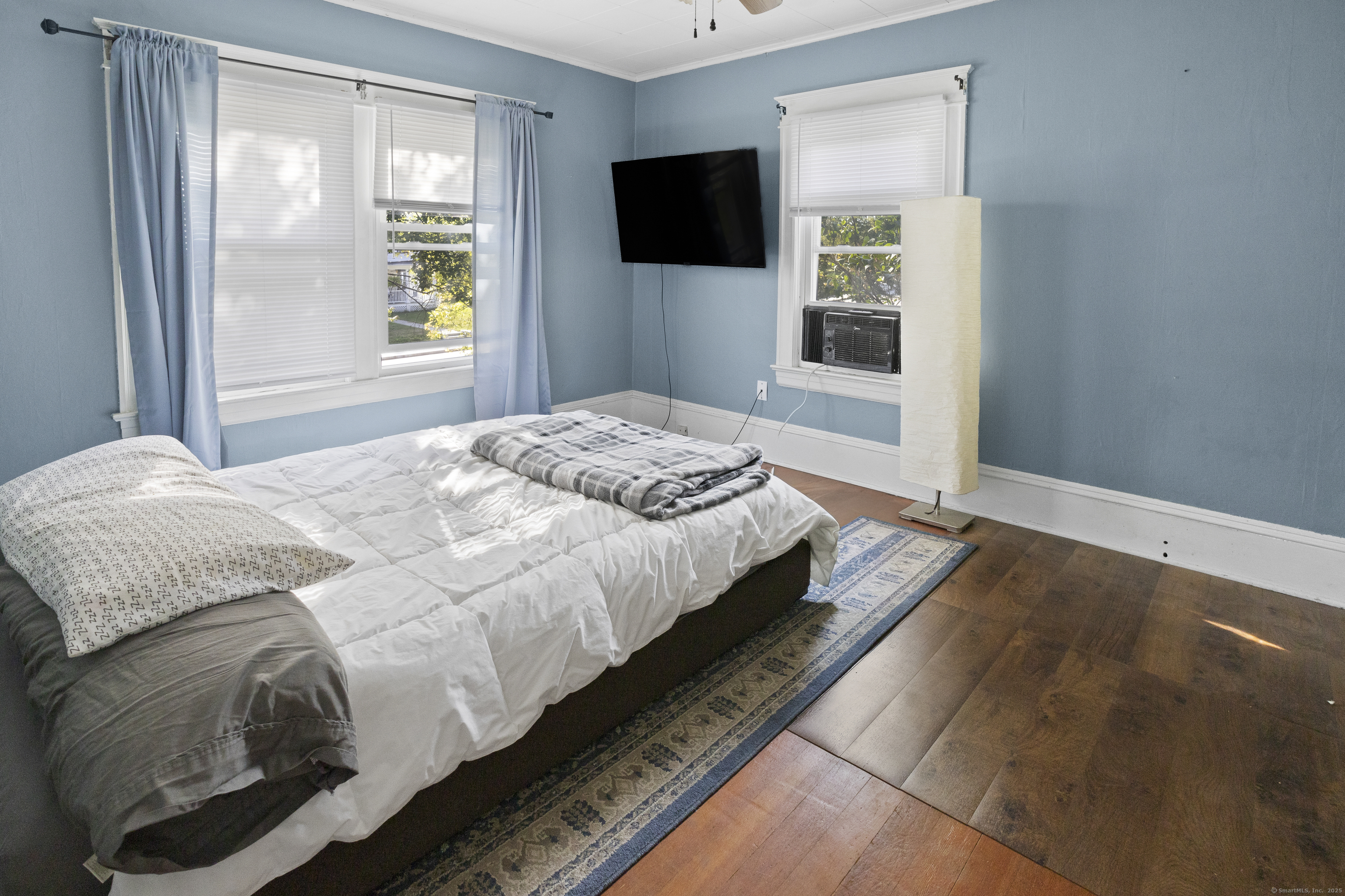 132 Grove Street Putnam CT 06260