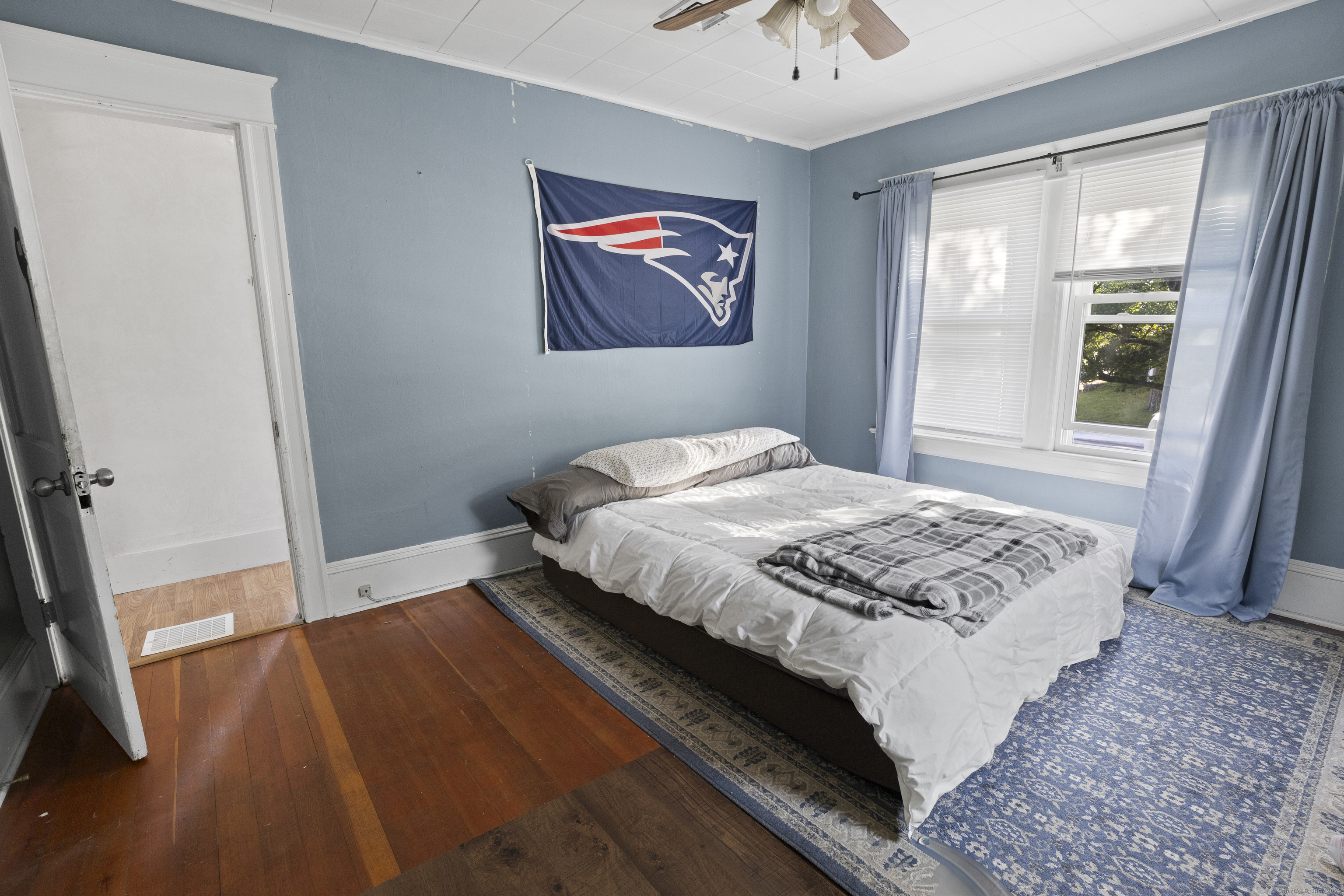 132 Grove Street Putnam CT 06260