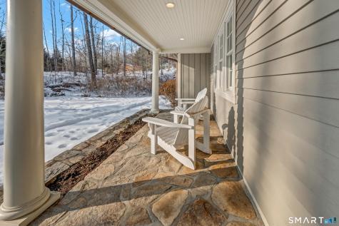 14 Dinglebrook Lane Newtown CT 06470