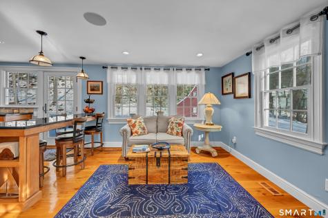 14 Dinglebrook Lane Newtown CT 06470