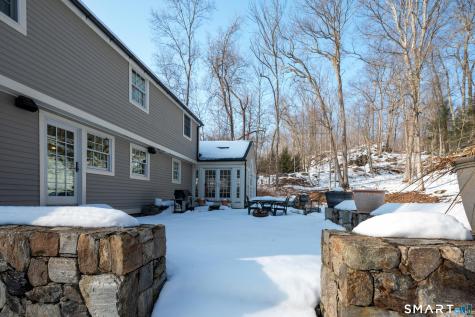 14 Dinglebrook Lane Newtown CT 06470