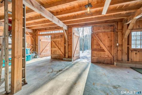 14 Dinglebrook Lane Newtown CT 06470