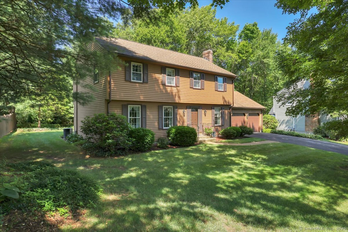 11 Paper Chase Drive Farmington CT 06032