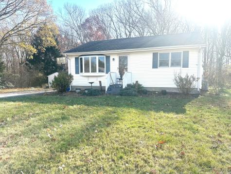 39 Mackenzie Road Waterford CT 06385