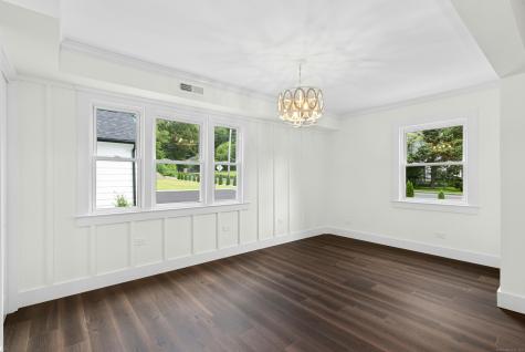 26 Dodgingtown Road Newtown CT 06470