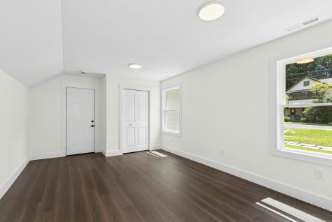 26 Dodgingtown Road Newtown CT 06470
