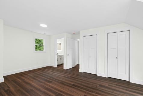 26 Dodgingtown Road Newtown CT 06470