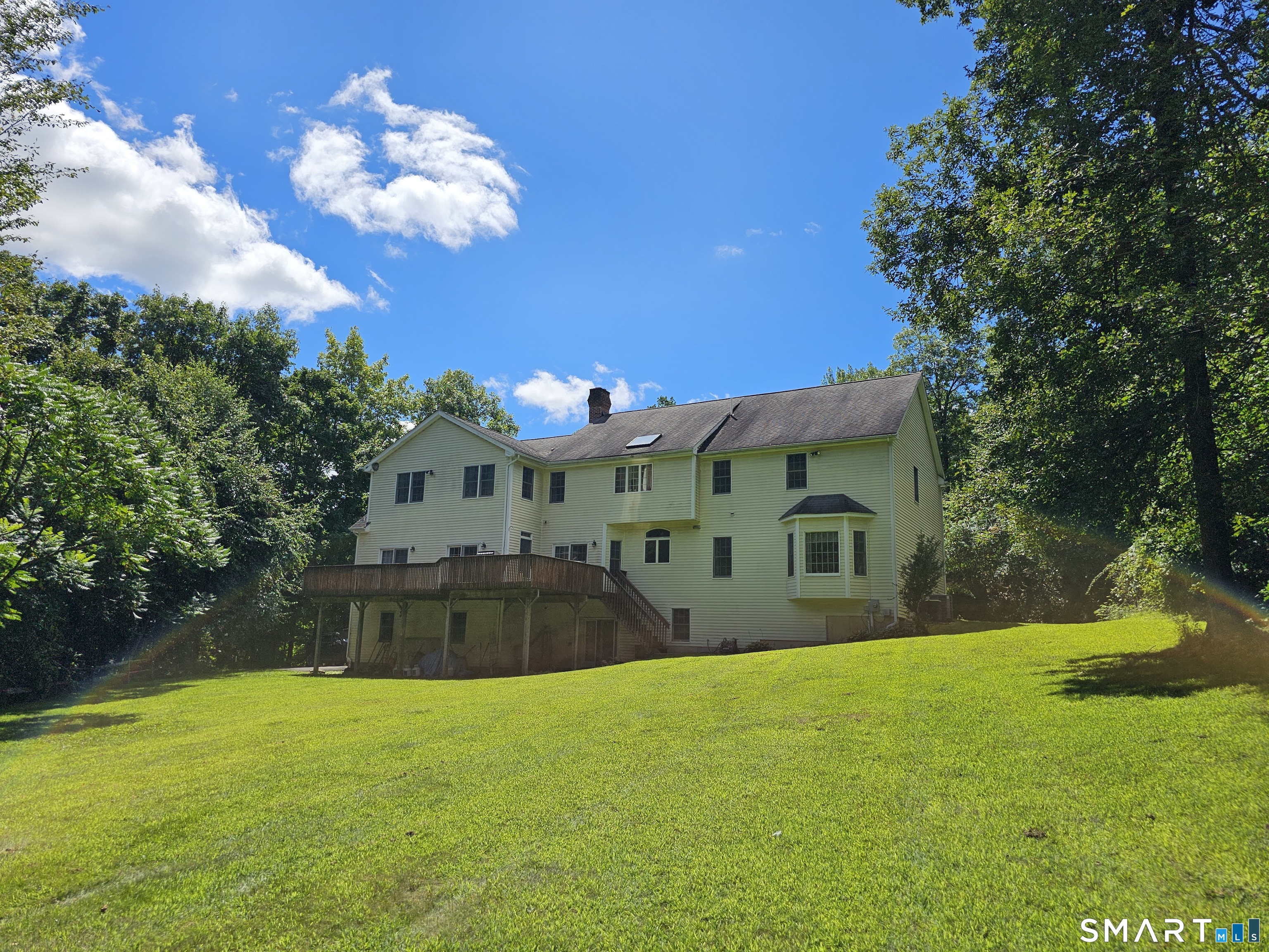 16 Gate Post Lane Woodbury CT 06798