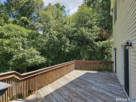 16 Gate Post Lane Woodbury CT 06798