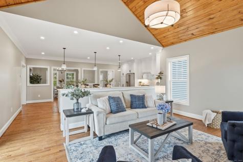 6 Fiddlehead Place Suffield CT 06078