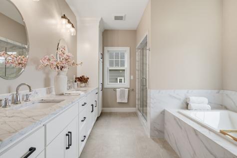 6 Fiddlehead Place Suffield CT 06078