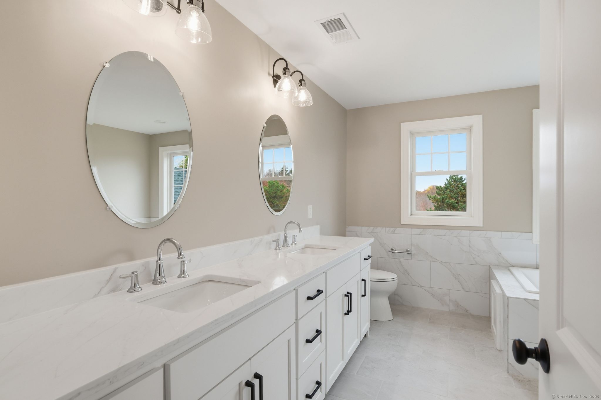 6 Fiddlehead Place Suffield CT 06078