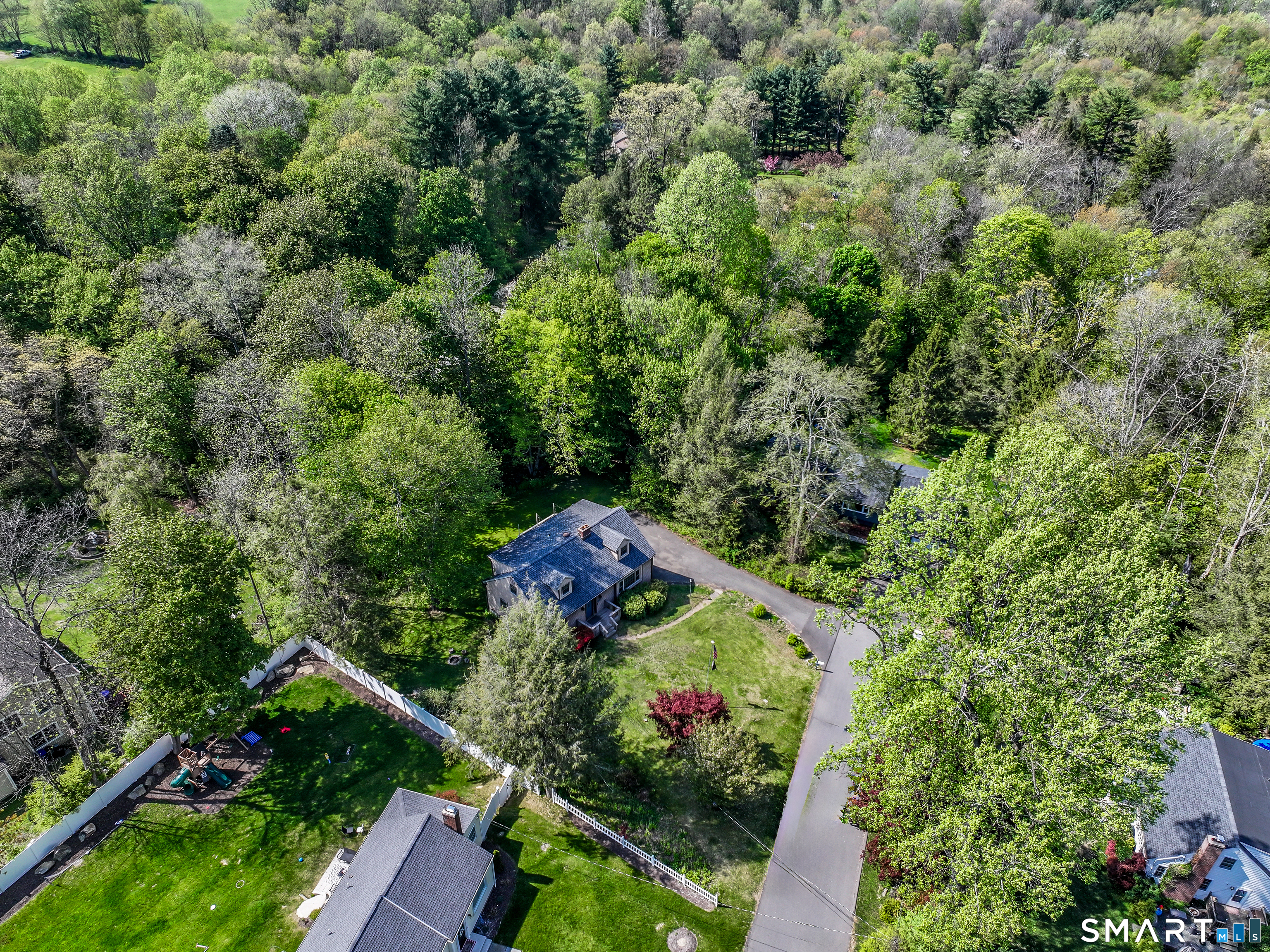 6 Brookdale Lane Brookfield CT 06804