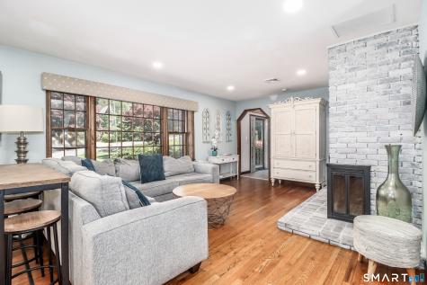 6 Brookdale Lane Brookfield CT 06804