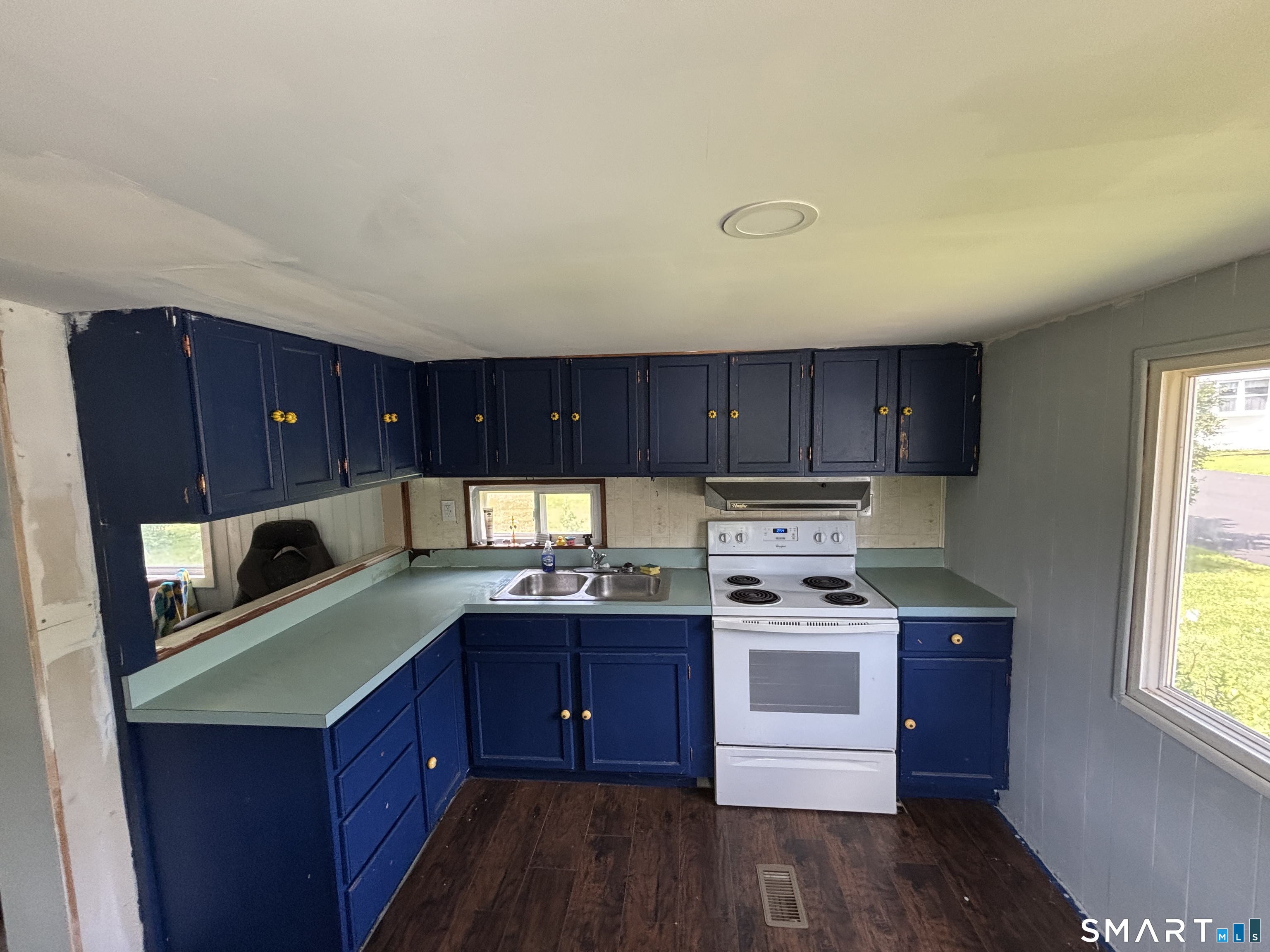 49 Erin Drive Plainfield CT 06374