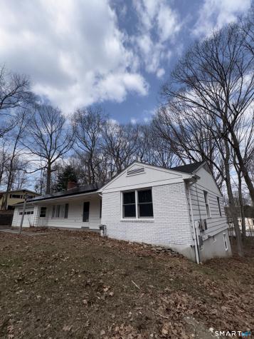 14 Boxwood Lane Norwich CT 06360