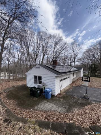 14 Boxwood Lane Norwich CT 06360