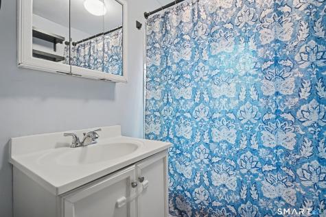 95 Kitemaug Road Montville CT 06382