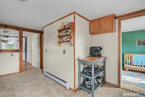 95 Kitemaug Road Montville CT 06382