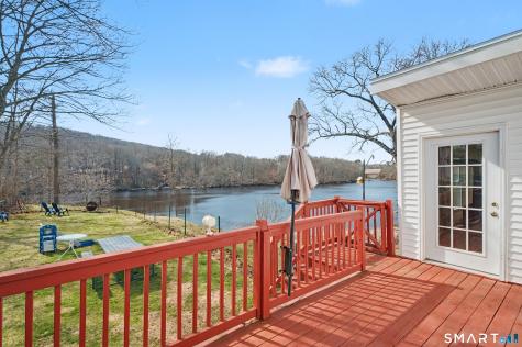 95 Kitemaug Road Montville CT 06382