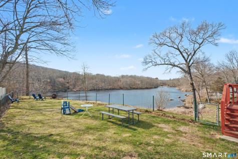 95 Kitemaug Road Montville CT 06382