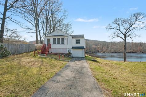 95 Kitemaug Road Montville CT 06382