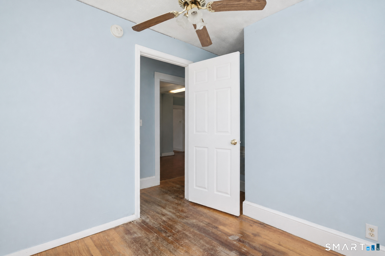 19 Homestead Street Manchester CT 06042