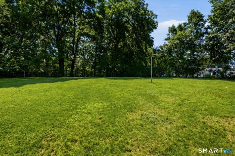 19 Homestead Street Manchester CT 06042