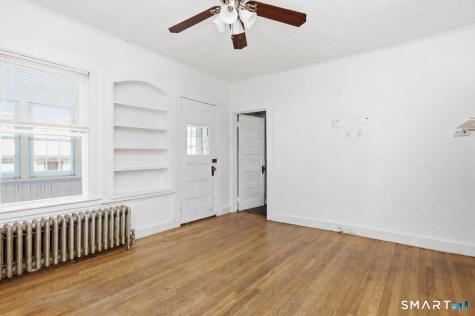 19 Homestead Street Manchester CT 06042