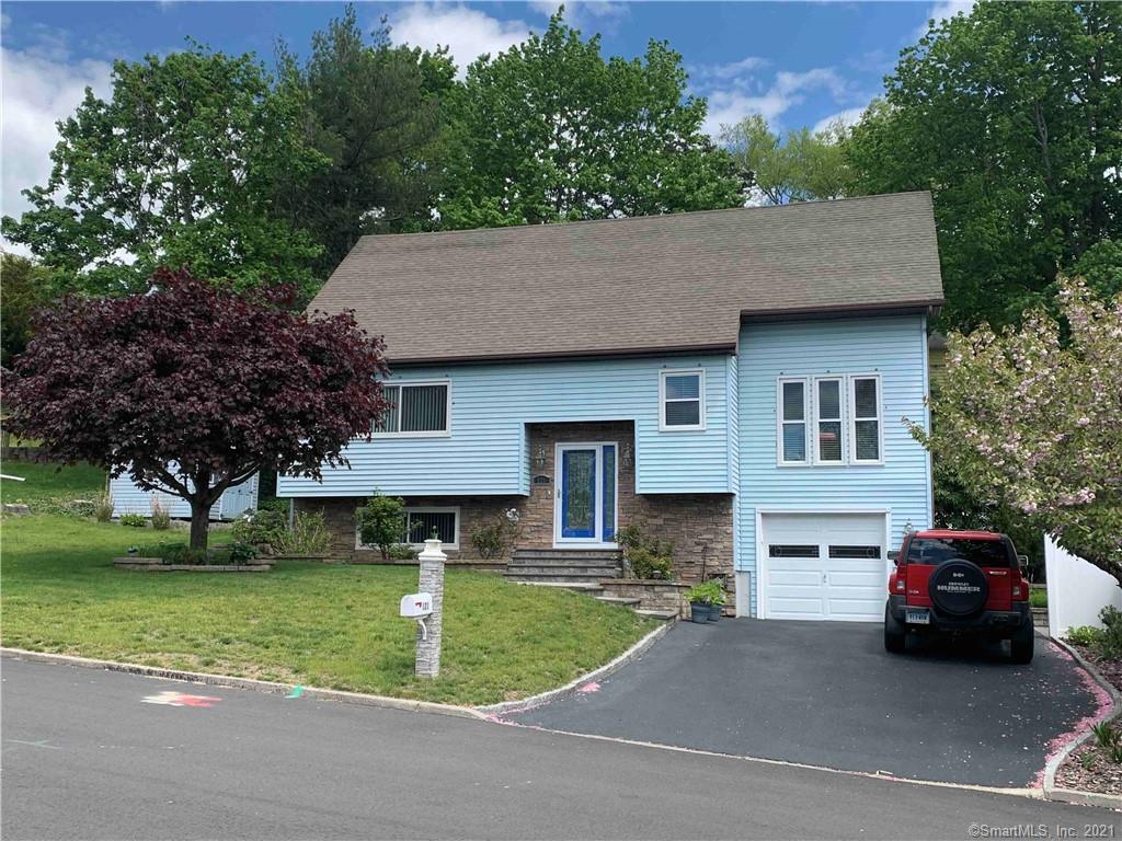 121 Phoenix Avenue Naugatuck CT 06770
