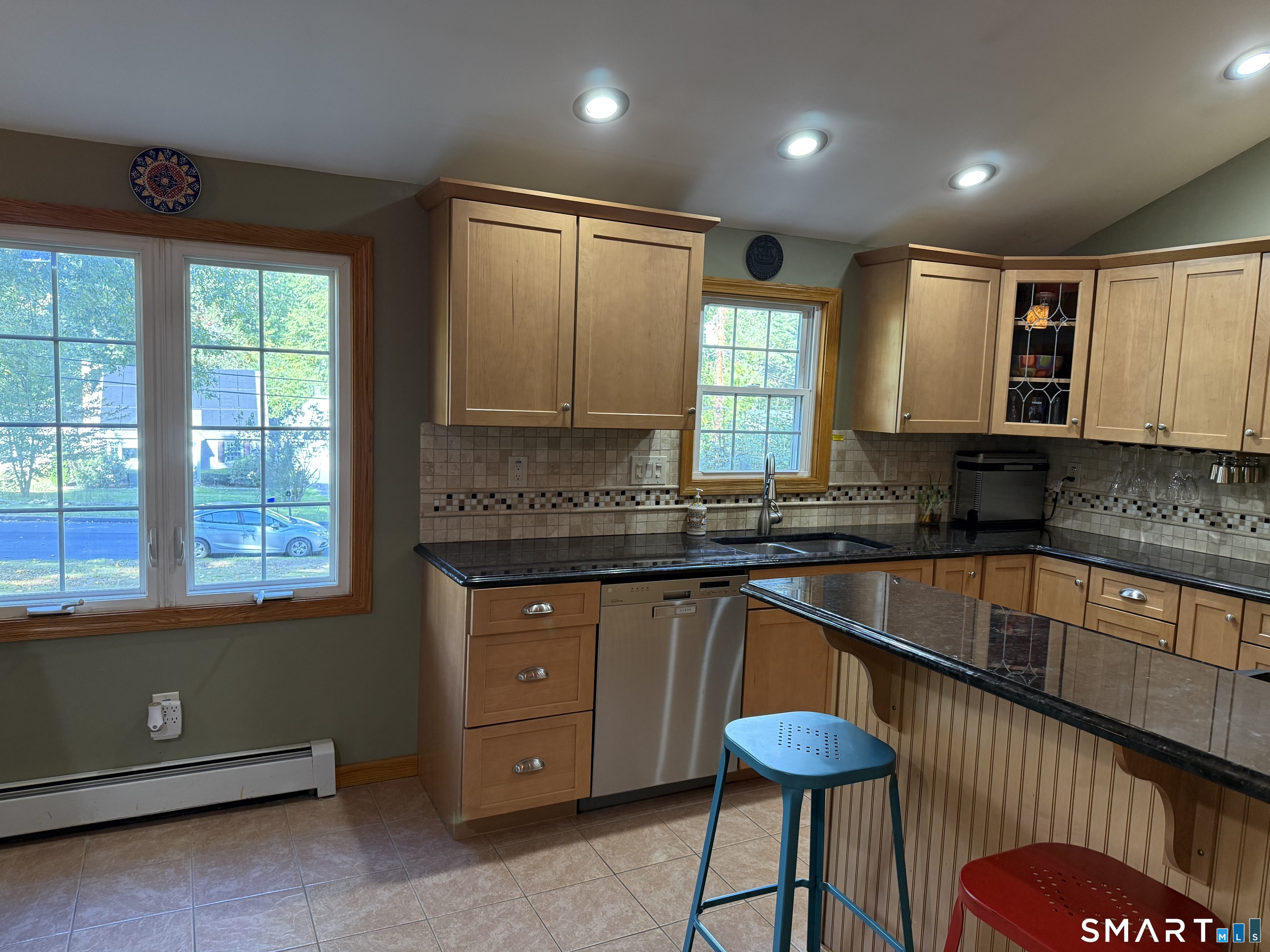 7 Gordon Street Simsbury CT 06070