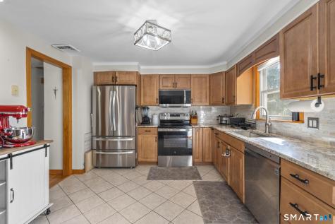 6 Ruta Drive North Branford CT 06472